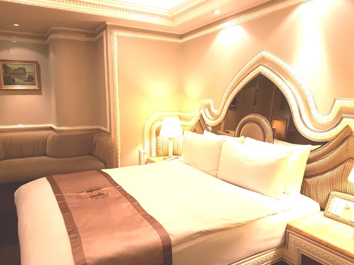Hotel Charming Castle 3*
