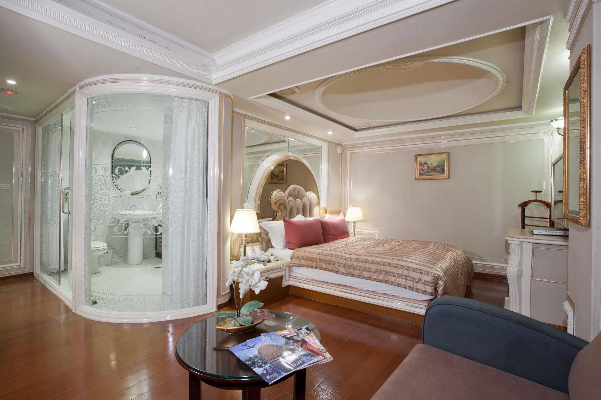 Hotel Charming Castle