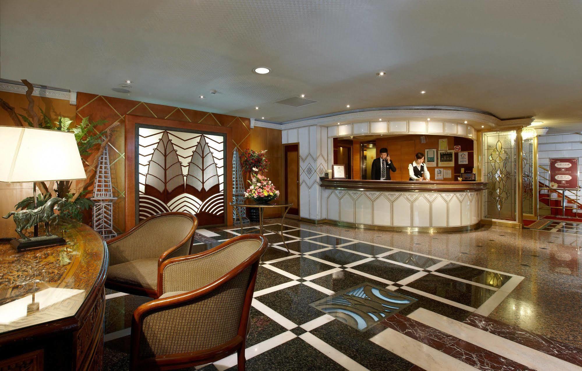 Charming Castle Hotel 3*
